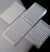 Fedél a mikrotiter laphoz, steril, 50 db/doboz