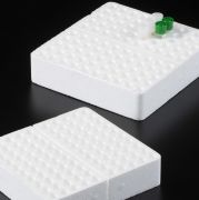 Styrofoam állvány, fedél nélkül.